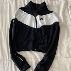 Never worn Nike zip up